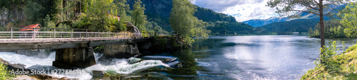 Panoramic of norwegian landscape and lake © Vicente