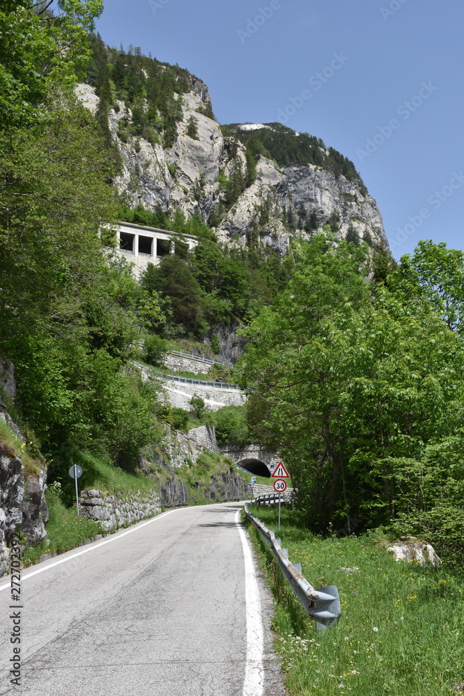 Auffahrrampe Für Autos - 50cm Bordsteinmatte Aus Kunststoff, Rutschfest