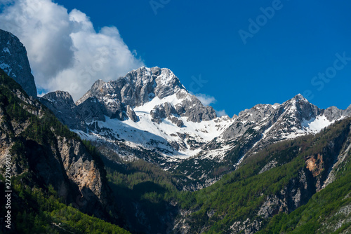 Mountain range of the Soca Valley in Slovenia  © DZiegler