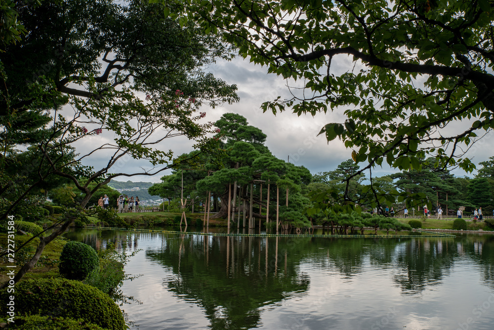 兼六園　晩夏
