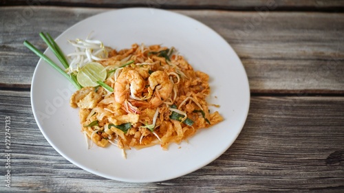 Thai street food, Fried noodles (Pad Thai)