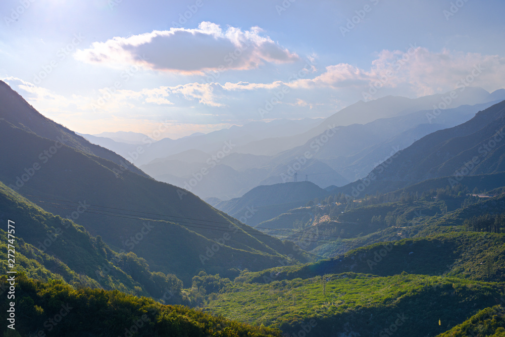 Obraz premium Landscapes off the Angeles crest highway a few miles from los angeless