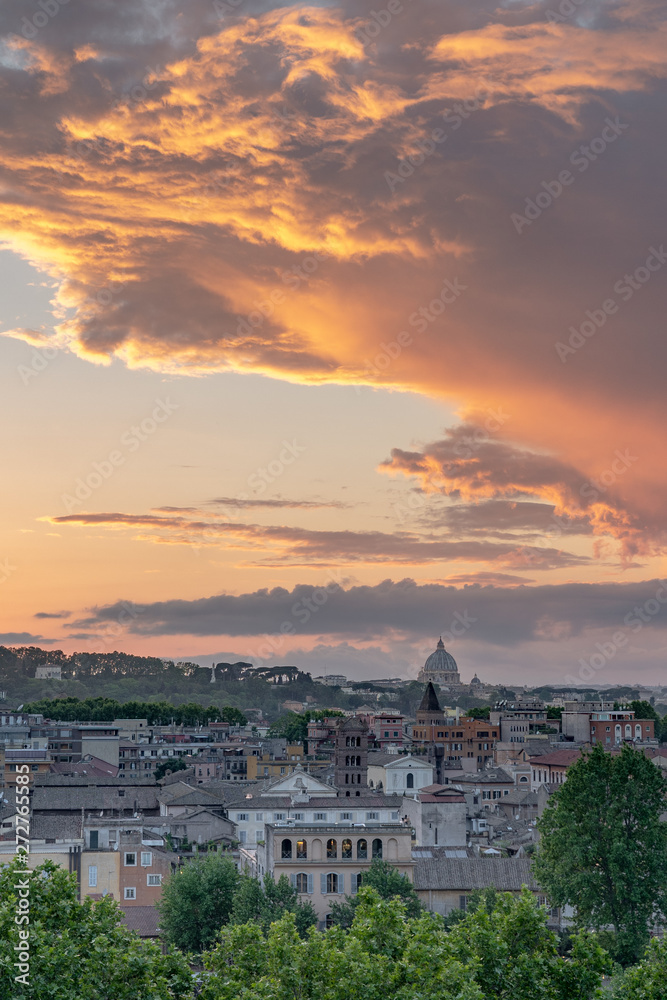 Overiew over Rome with St Peters Church