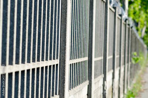 Fence for a border made of reinforced concrete, prefabricated.