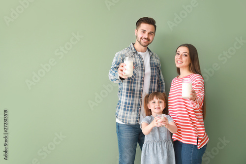Young family with glasses o...