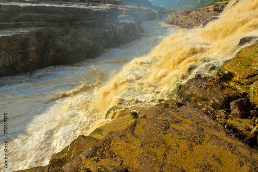 Fototapeta premium Hukou Waterfall, the Yellow River, China