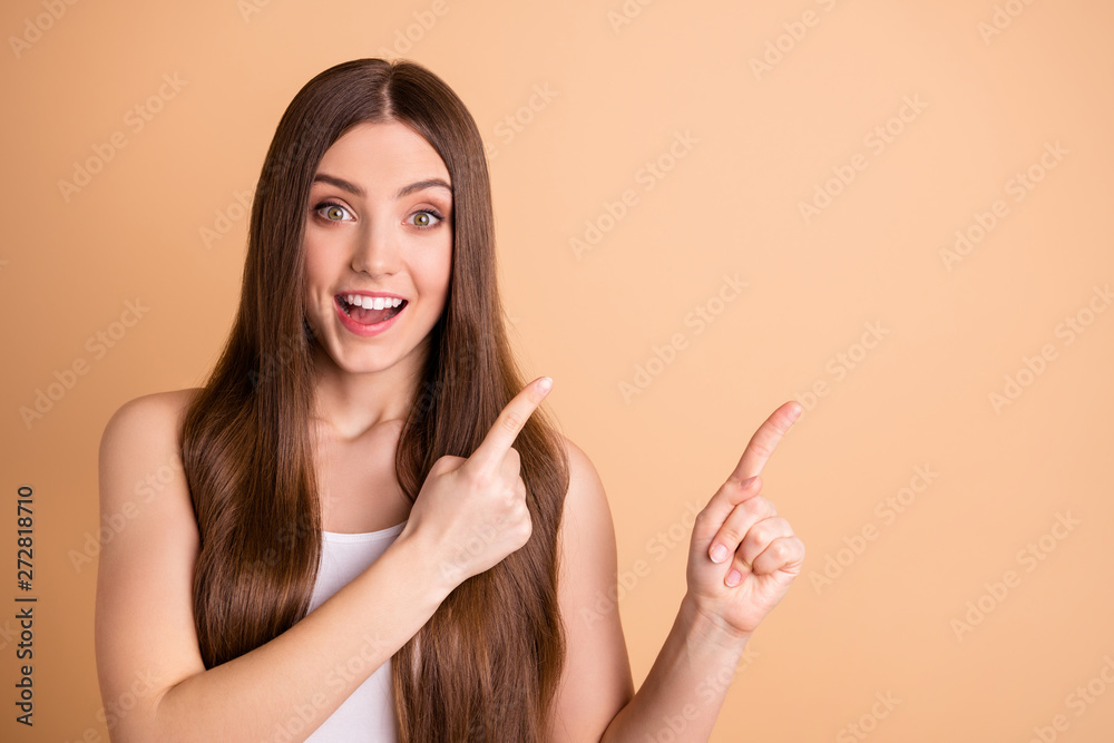 Portrait of charming pretty lovely millennial have ads advertise recommend subscribe follow look unbelievable unexpected wow omg sales discount wear white top singlet isolated beige background Portrait of charming pretty lovely millennial have ads advertise recommend subscribe follow look unbelievable unexpected wow omg sales discount wear white top singlet isolated beige background