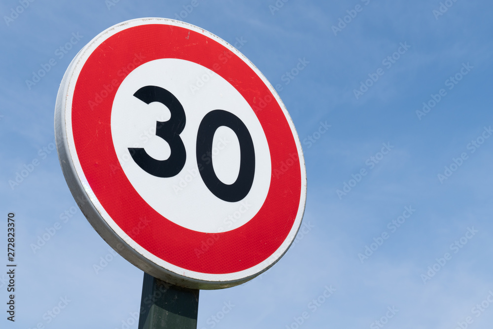 sign road speed limit 30 restriction