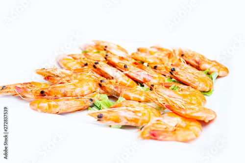 Obraz na płótnie Grilled shrimp on the grill w salonie