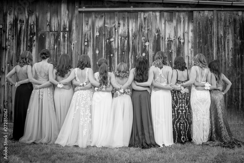 PROM GIRLS