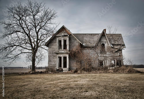 HOUSE IN NEED OF REPAIR