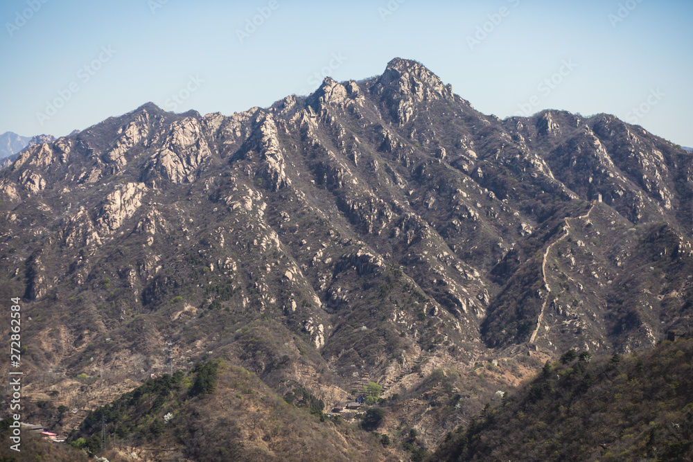 Obraz premium Beautiful summer aerial view of Great Wall of China Mutianyu section