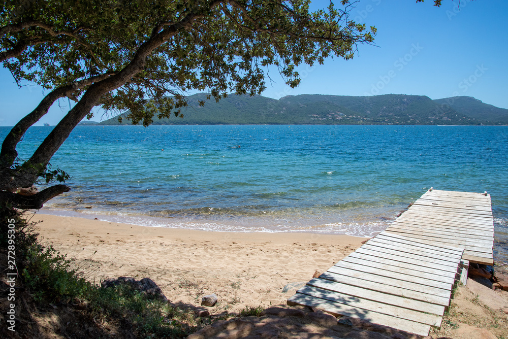 Fototapeta premium Plage privée en Corse