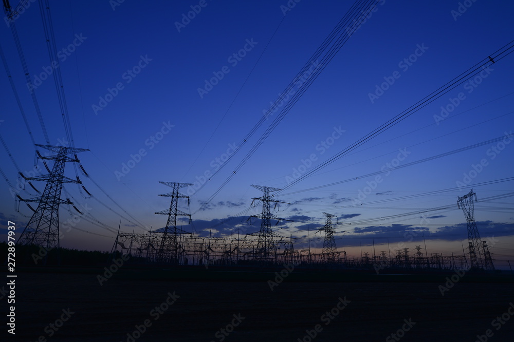 Fototapeta premium The power supply facilities of contour in the evening