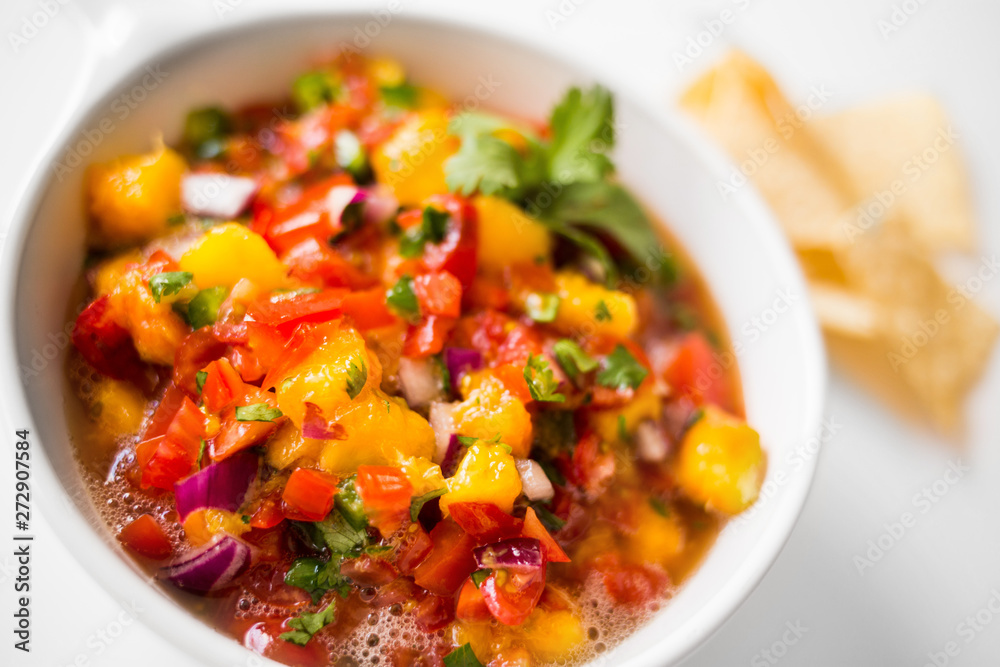 Healthy Fresh Peach Salsa with Tortilla Chips