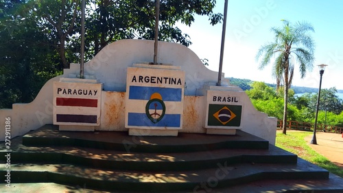 Hito Triple Frontera Argentina - Brasil - Paraguay