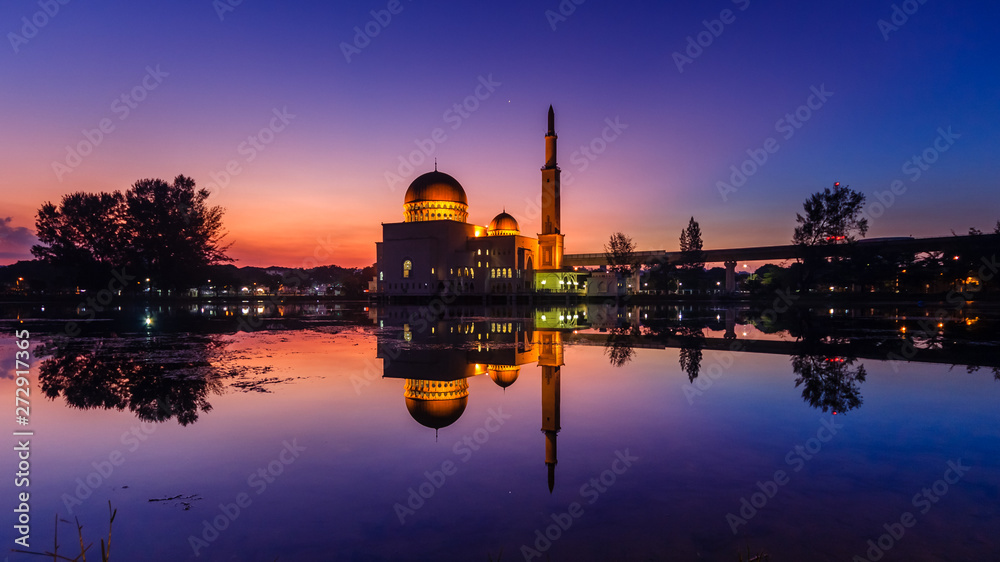 sunrise at as-salam mosque puchong, malaysia sunrise at as-salam mosque puchong, malaysia