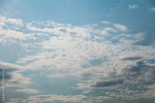 Fototapeta Naklejka Na Ścianę i Meble -  fluffy clouds on a sunny day