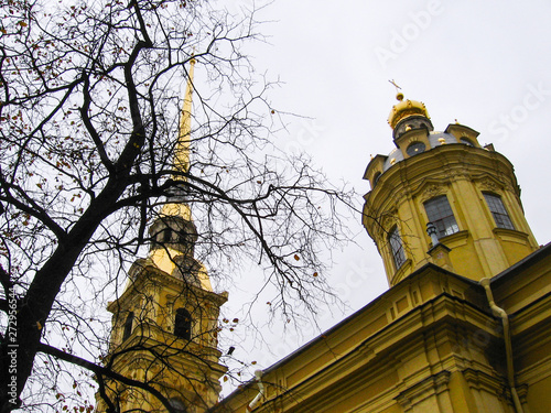 Petersburg admiralty spire