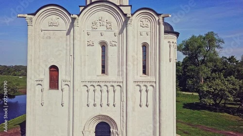 scenery of the Church of the Intercession on the Nerl 11 century
