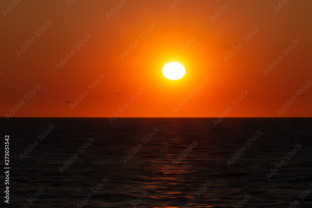 Sonnenuntergang über Meer