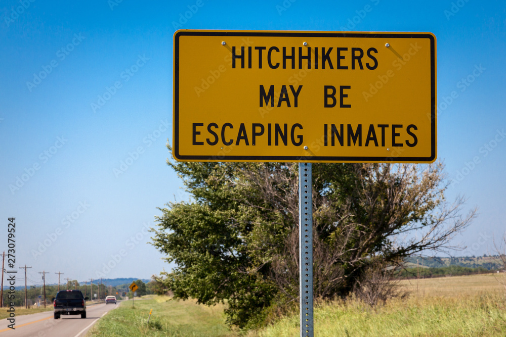Hitchikers may be escaping inmates sign by roadside in Oklahoma