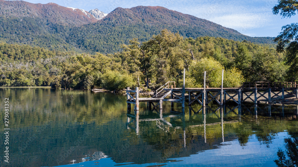 Fototapeta premium lake in the mountains