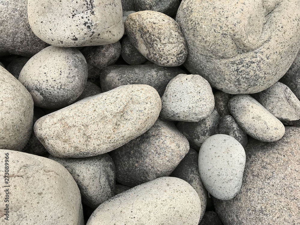  Big Circle stones. Sea.