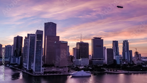 Wallpaper Mural Beautiful Sunset in Miami Downtown From the Bay Torontodigital.ca