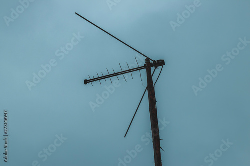 antenna on blue sky © Стас Ильин