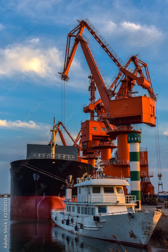 Heavy Loader Working in a Harbour Heavy Loader Working in a Harbour