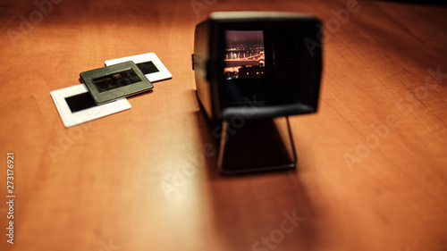 Wallpaper Mural Window Slide Torontodigital.ca