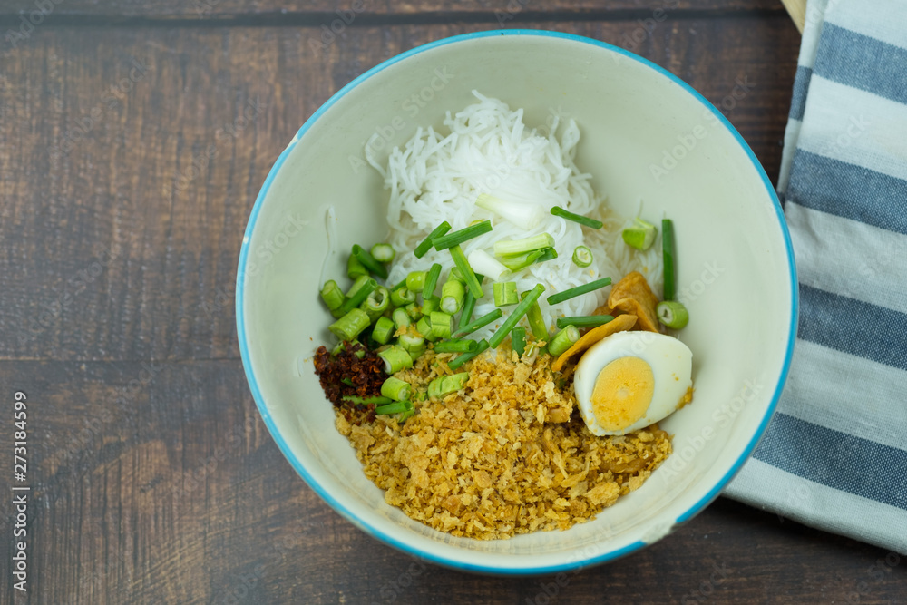 Salad rice noodles mix with spicy egg and vegetable Salad rice noodles mix with spicy egg and vegetable