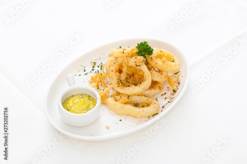 calamari rings with chipotle mayo dipping sauce
