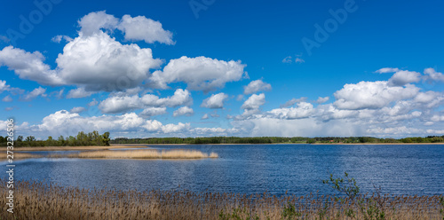 Fototapeta Naklejka Na Ścianę i Meble -  Mazury Garbate 4