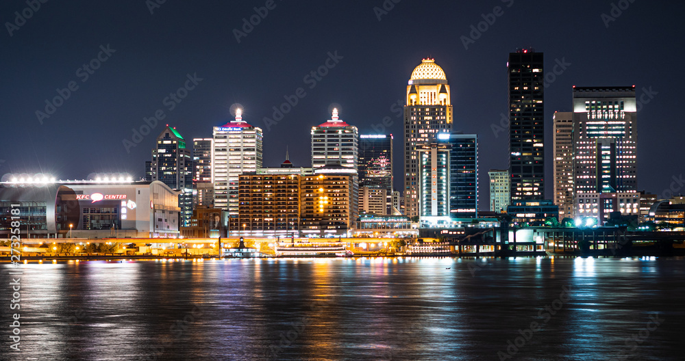 The city of Louisville by night - travel photography The city of Louisville by night - travel photography
