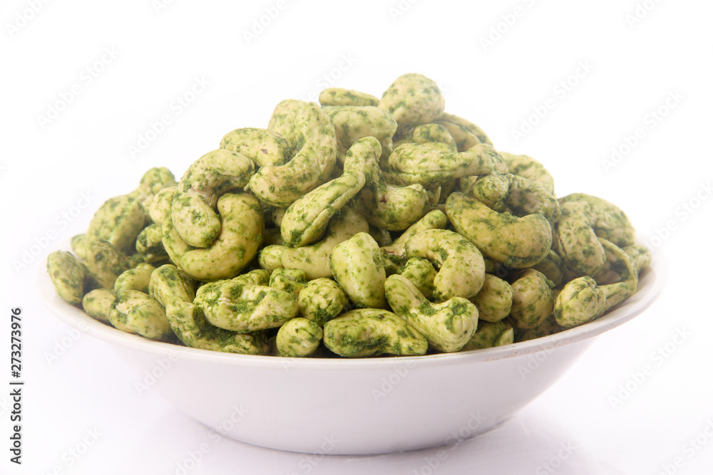 Obraz premium Cashew nut in bowl