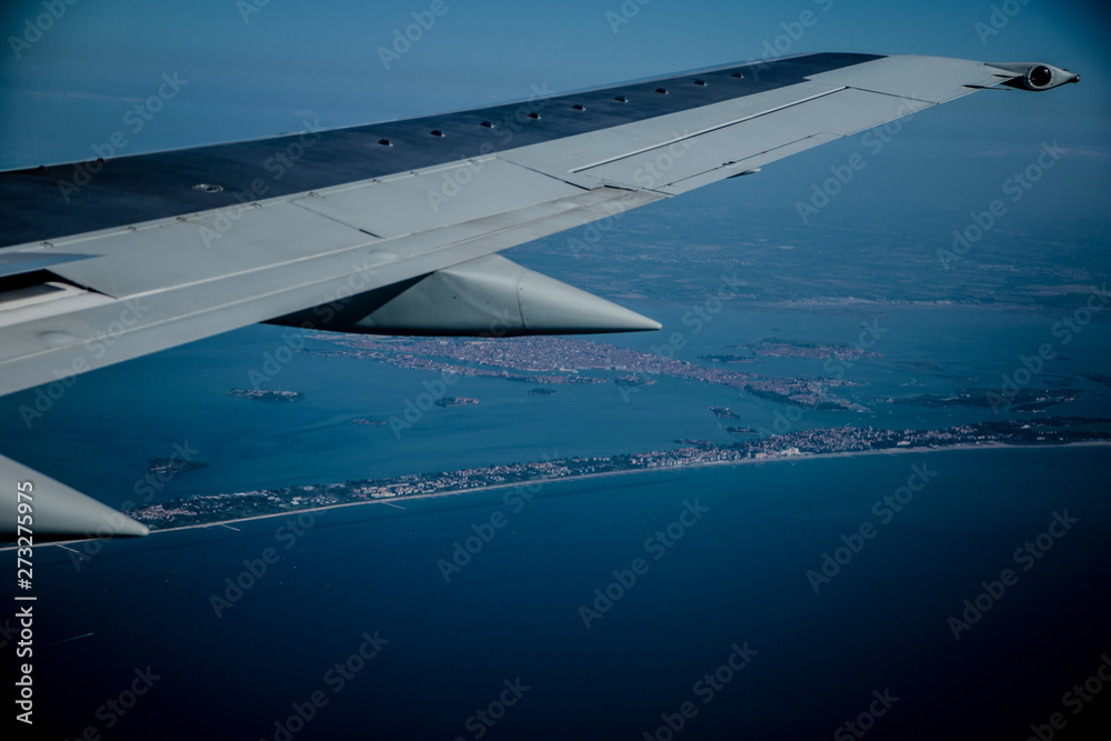 Obraz premium View from the plane on the coast