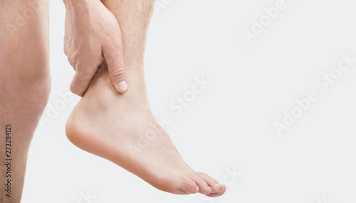Ankle trauma, pain crick.