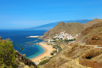 Sierkussen Canarische Eilanden San Andres en Las Teresitas strand  © zigres