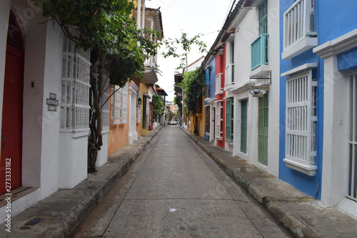 houses in the historic center of cartagena © Leonidas