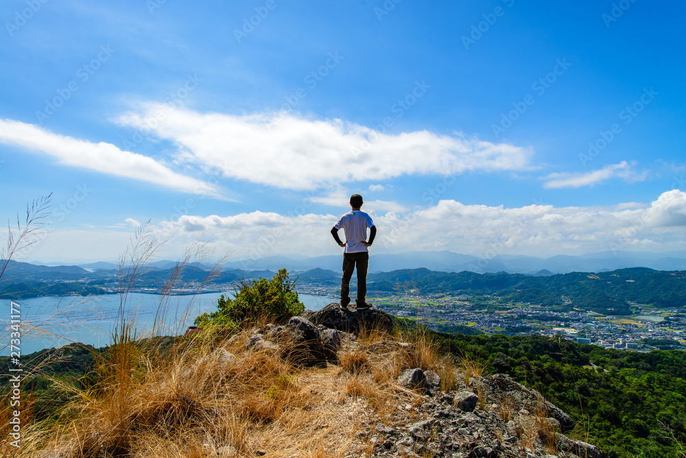 Obraz premium 写真素材：五剣山、見下ろす、男性、風景、自然