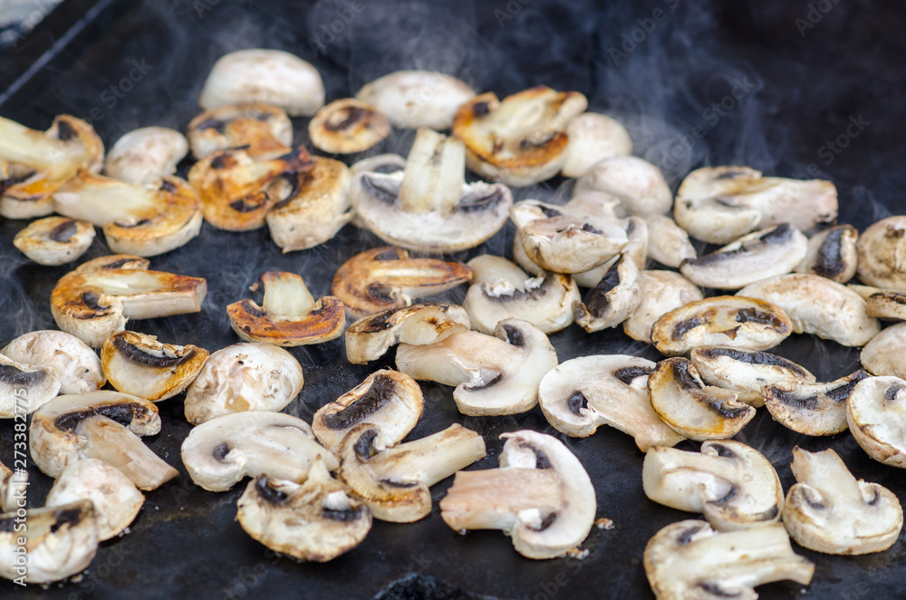 cooking on the plate mushrooms, makes the food flavors unique. cooking on the plate mushrooms, makes the food flavors unique.