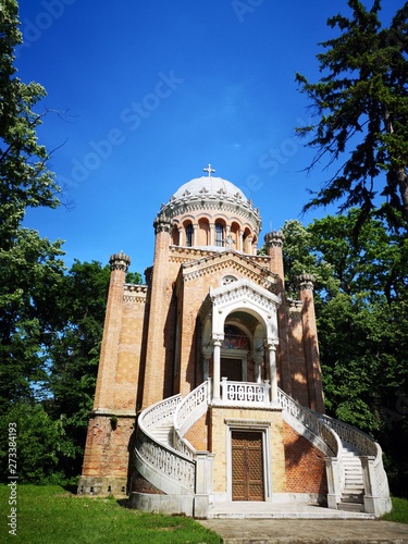 Sfanta Treime Chapel at the Stirbey Palace, in Buftea - Romania - has a gothic architecture and by the decorative paintings made by Gheorghe Tattarescu. 