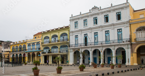 Spanish colonial architecture in Havana, Cuba © Arne