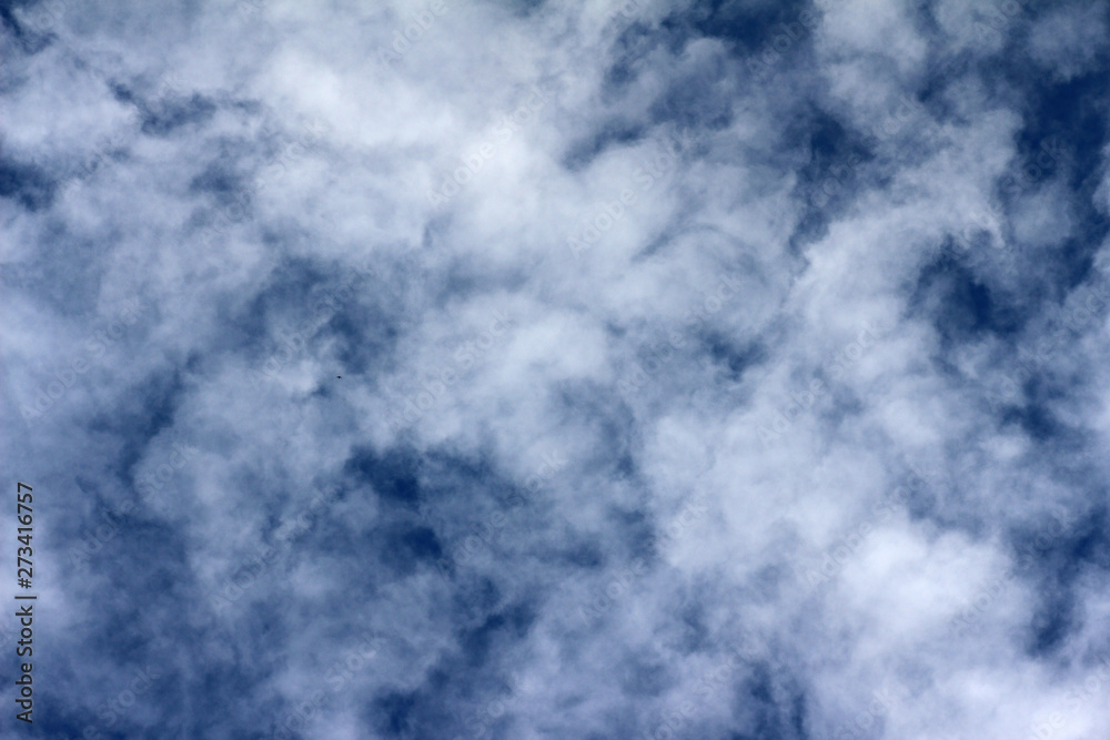 Obraz premium blue sky with clouds
