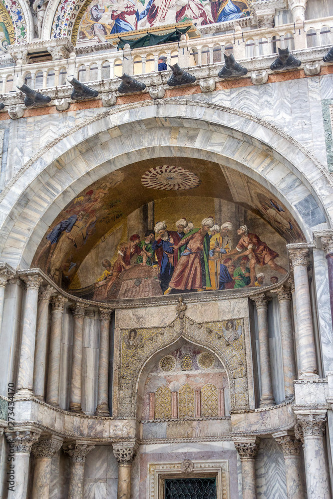 Italy. The Cathedral of the Sacred Mark - the cathedral of Venice. Fragments of the decoration of the main facade.