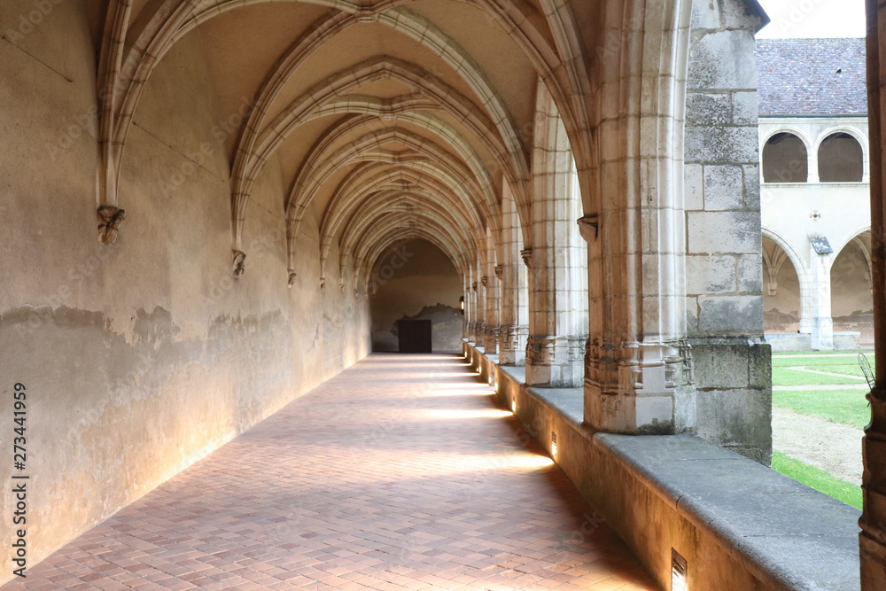 Monastère Royal de Brou - Le Cloître - Ville de Bourg en Bresse - Département de l'Ain - France