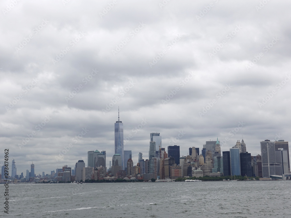 Beautiful New York high-rise buildings and Manhattan River