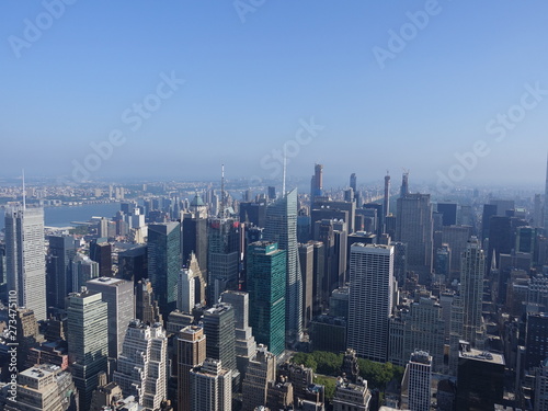 Beautiful New York City skylinea © 송희 김